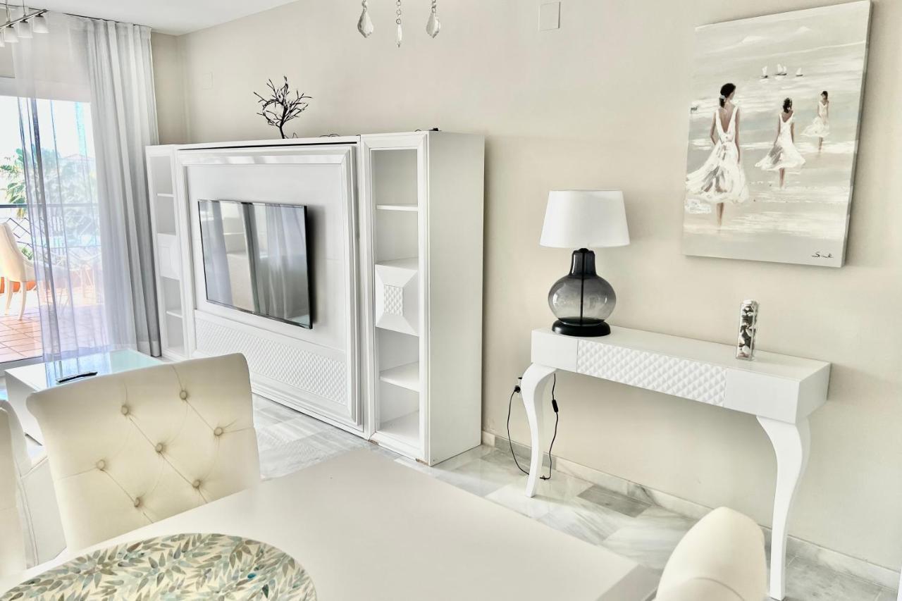 Mi Capricho Beachfront- 9D Apartment With Sea Views - Costa Del Sol La Cala De Mijas Esterno foto